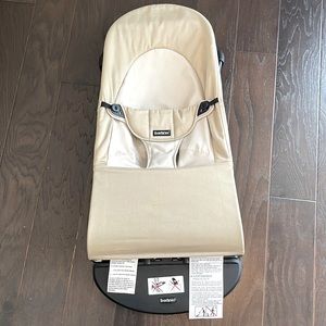 Baby Bjorn bouncer
